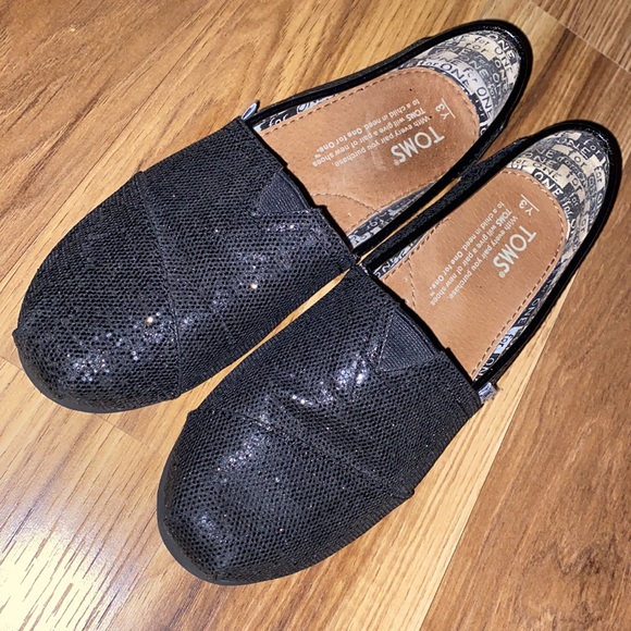 Toms Black sequins Classic Slip on Shoes. Size 3 Y - Picture 6 of 8